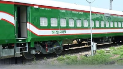 बांग्लादेश की इंटरसिटी ट्रेन के लिए भारत में तैयार हुए कोच.