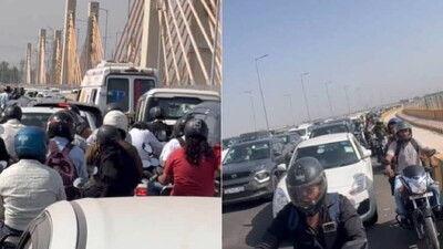 Traffic Alert: दिल्ली बारापूला फ्लाईओवर पर भीषण जाम, गूगल मैप भी फेल, ट्रैफिक पुलिस का अलर्ट जरूर पढ़ लें.