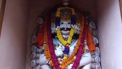 कानपुर में रावण का एक ऐसा मंदिर, जो बस एक दिन खुलता है.