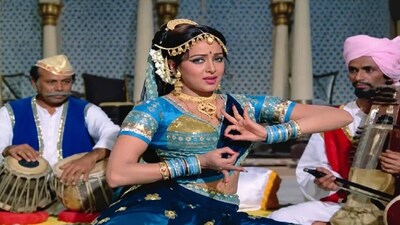 हेमा मालिनी के गाने ने मचाया था तहलका