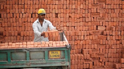 प्रीफैब मकान बनाने के लिए ईंट और सीमेंट की जरूरत नहीं होती है. 