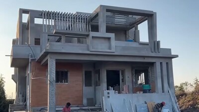 जमीन पर जड़ से मकान बनवाने में पांच जरूरी बातों का ध्यान दें.