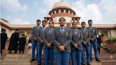 इंदौर के एक स्कूल ने सुप्रीम कोर्ट में बच्चों के सोशल मीडिया बैन को लेकर लगाई याचिका (AI तस्वीर)