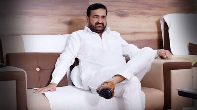 बीजेपी नेता रमेश यादव को बंधक बनाकर नकाबपोश लूट ले गए 50 लाख रुपये.