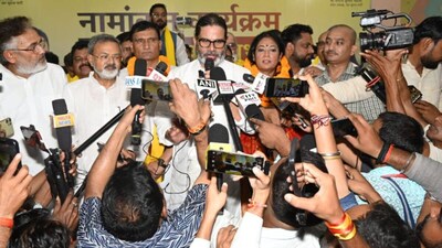 प्रशांत किशोर ने नीरज कुमार को क्या चैलेंज दिया है? 