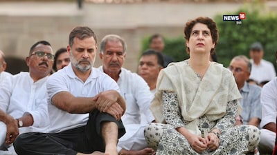 राहुल गांधी और INDIA गठबंधन के सांसद राष्ट्रपति भवन तक मार्च की तैयारी में हैं. (फोटो PTI)
