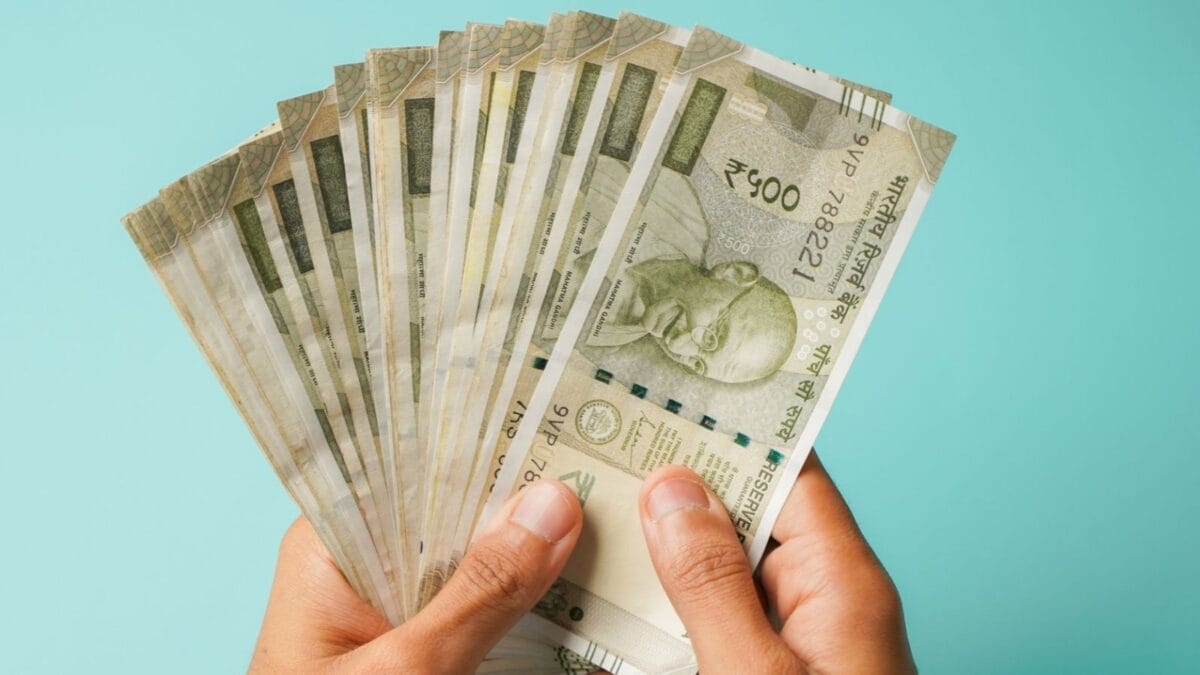 आरबीआई ने बाजार से 25 हजार करोड़ रुपये वापस लेने का ऐलान किया