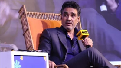 संजय मांजरेकर को लोगों ने किया ट्रोल.