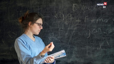 UP Teacher Vacancy : सुपर टीईटी परीक्षा 3 और 4 दिसंबर 2026 को होगी. 