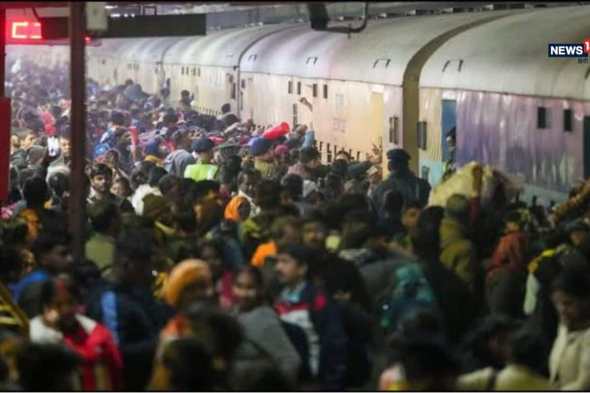 Indian Railway News: आज से बदल गए ट्रेन में सफर करने के नियम साथ लेकर चलें यह चीज वरना भारी जुर्माना हो जाएगा