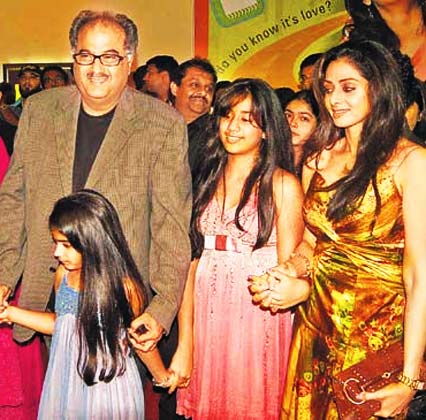 In Pics The Boney Anil Sanjay Kapoor Family Tree