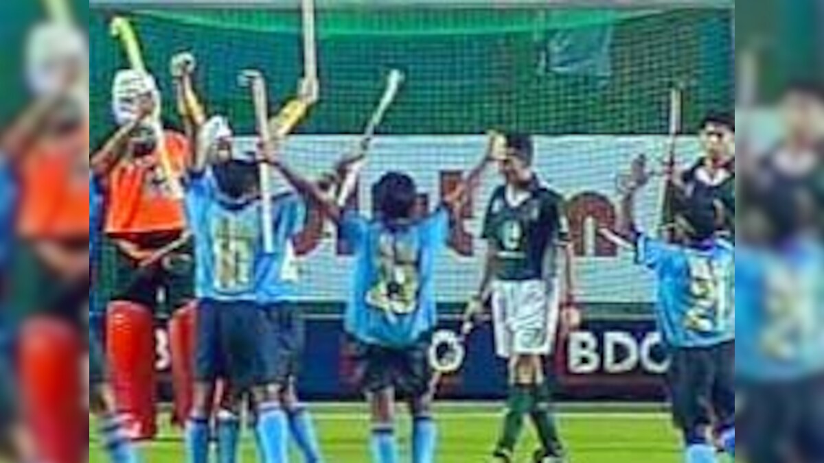 Hockey without goalie, FIH