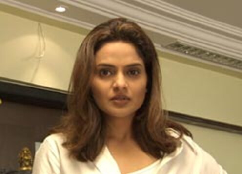 Meet Madhoo, the tantrum queen 