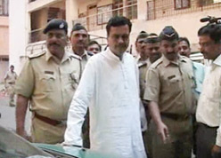 Money was motive behind Pramod's murder, court told - News18