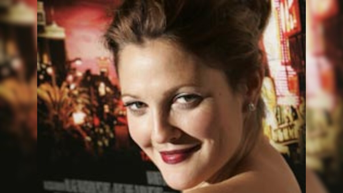 Drew Barrymore turns 33, celebrates with friends News18