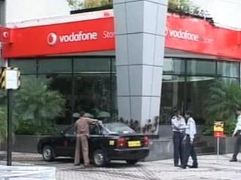 SC dismisses Vodafone petition against I-T notice