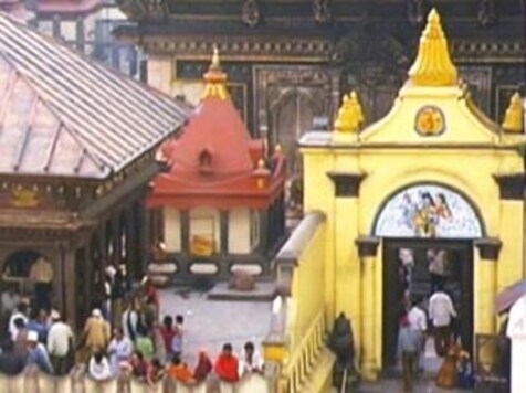 Indian priests assaulted, paraded naked at Pashupatinath