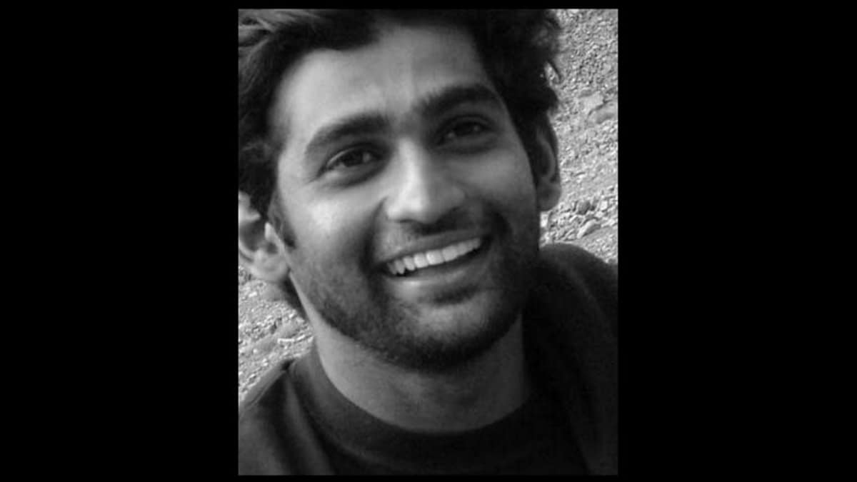 Unknown stars Navin Kenkre, production designer News18