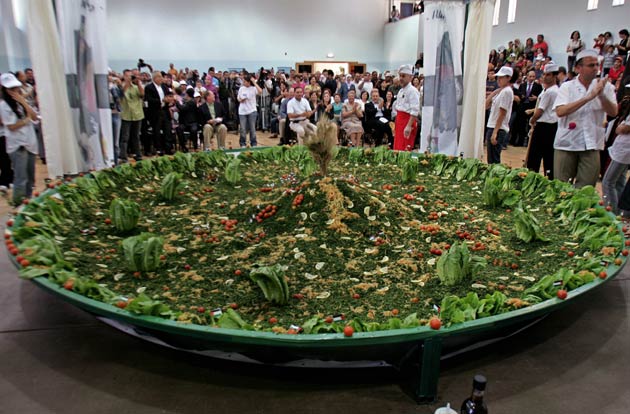 Гиннеса самый большой салат