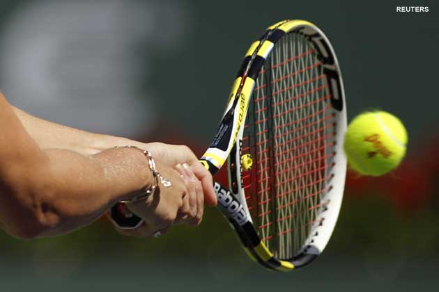 Electronic tennis racquet makes world debut - News18