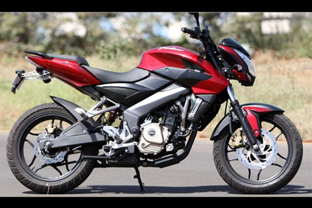 pulsar 200 ns on road price