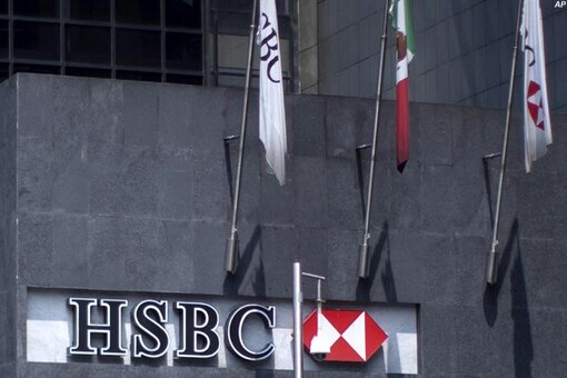 Hsbc Compliance Chief Steps Down After Probe News18 8124
