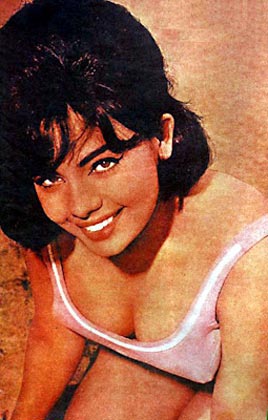 268px x 420px - Mumtaz, Bollywood's sex symbol of the 60s, turns 65 - News18