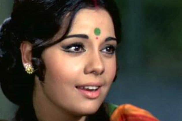 Tamil Nadigai Mumtaj Sex Video - Mumtaz, Bollywood's sex symbol of the 60s, turns 65 - Photogallery