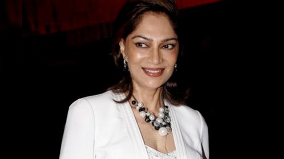 Simi Garewal Returns To Direction After 24 Years - News18