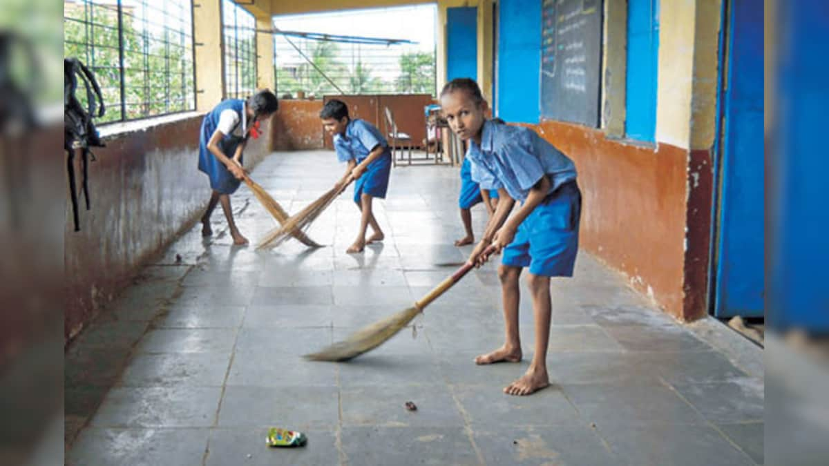 mumbai-students-forced-to-sweep-floors-before-class