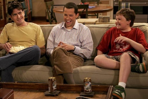 'Two And A Half Men' renewed without  Angus T Jones 