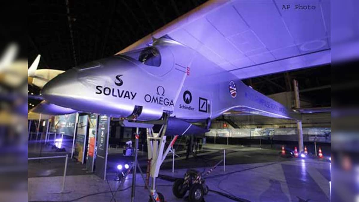 solar-powered-plane-wraps-first-leg-of-flight-across-us