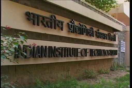 28 students of 'Super 30' institute crack IIT-JEE 