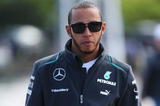 Lewis Hamilton revives magic memories of 2007