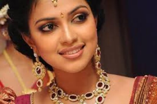 Malayalam Actress Swarna Thomas On Ventilator Support So.letz support this little gal. malayalam actress swarna thomas on