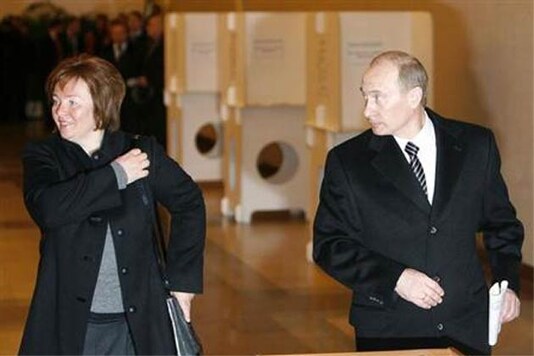 Russia S Putin And Wife Say Their Marriage Is Over