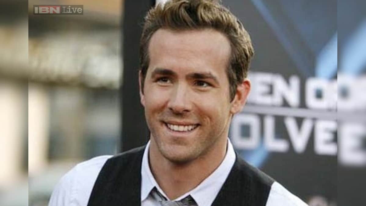 Ryan Reynolds Snaps In Emotional Exclusive Look At 'The Captive