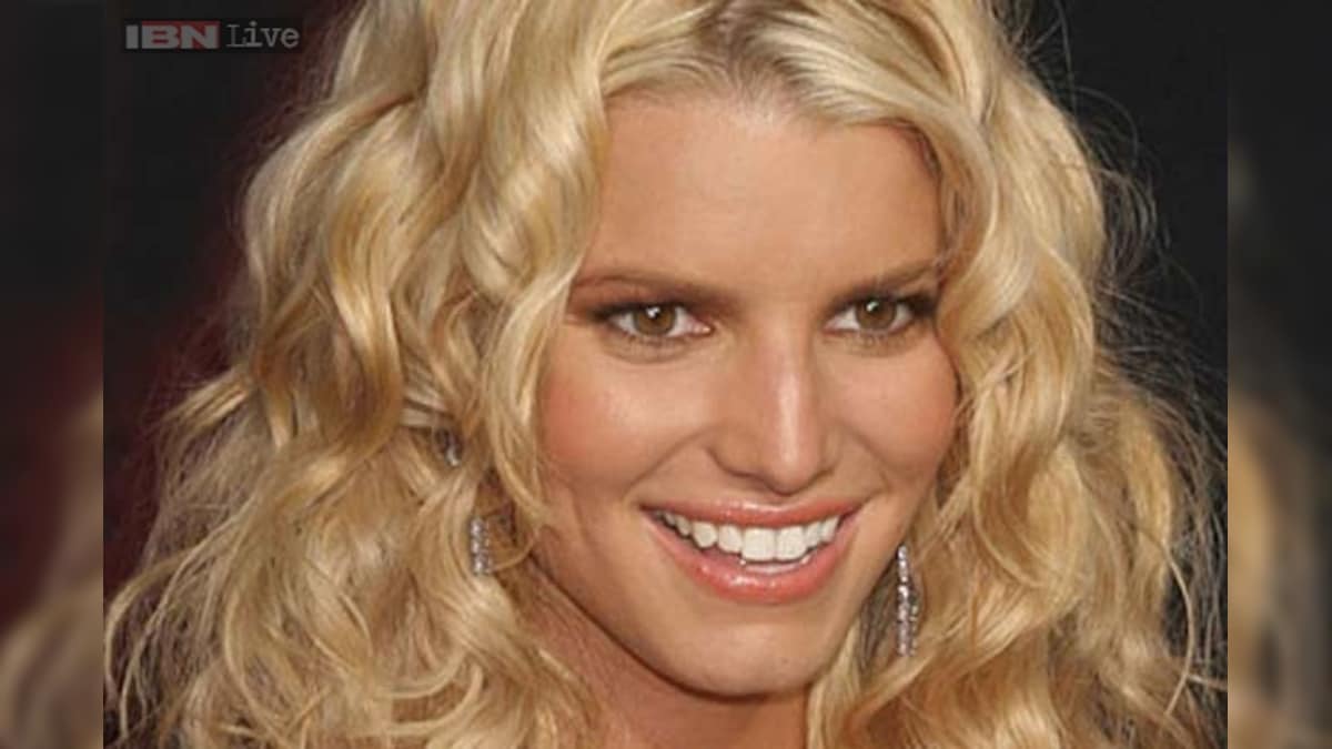 Jessica Simpson launches her own line of maternity wear News18