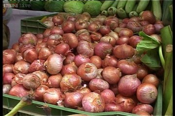 https://images.news18.com/ibnlive/uploads/2013/10/mp-govt-hoarding-onions-wants-to-benefit-from-high-price-in-elections-congress_231013102403.jpg?impolicy=website&width=360&height=240