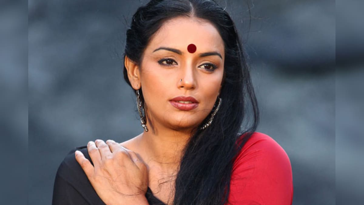 Kerala: Case against Congress MP for allegedly molesting actress Shweta  Menon - News18