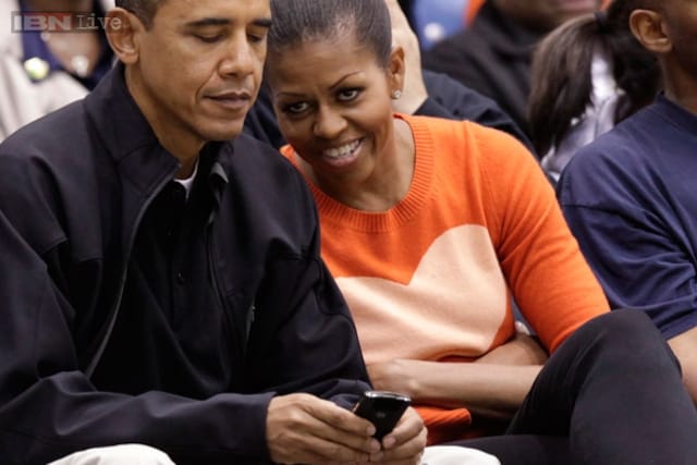 BlackBerry user Barack Obama says he's not allowed iPhone for 'security reasons'