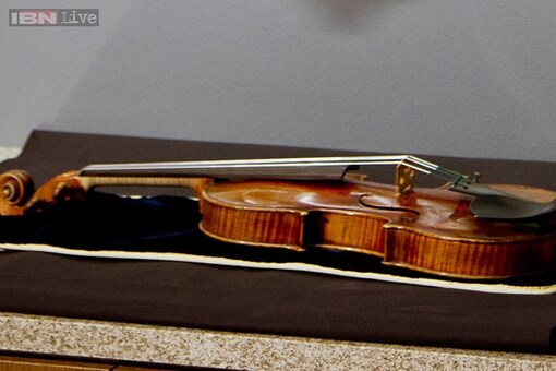 Two men charged in Wisconsin theft of Stradivarius violin