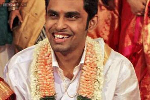 Bilinguals cater to a large audience, says filmmaker Balaji Mohan