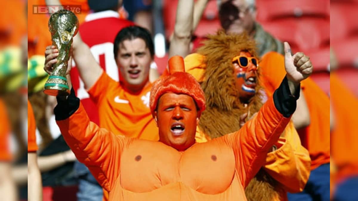 Photos Crazy hairstyles and weird masks The 20 most bizarre football