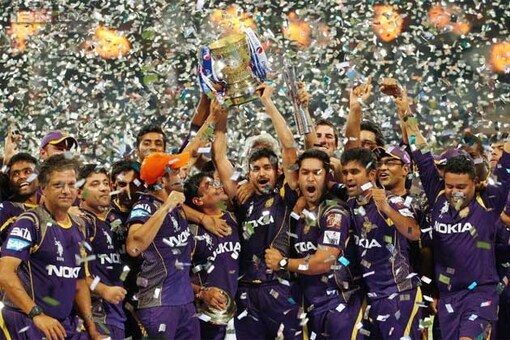 In pics: Fans turn up for Kolkata Knight Riders' victory celebrations at Eden Gardens