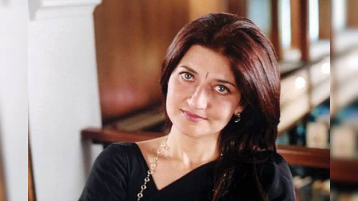 I agreed to be part of 'Yudh' for Amitabh Bachchan: Sarika - News18