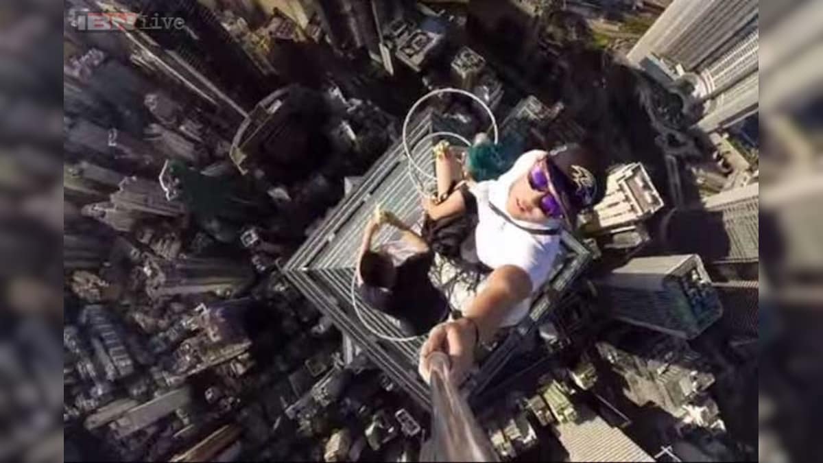 Watch Hong Kong students take a stomachchurning selfie from a