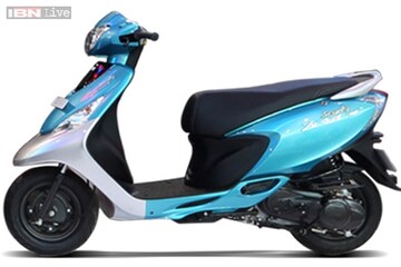 tvs scooty zest