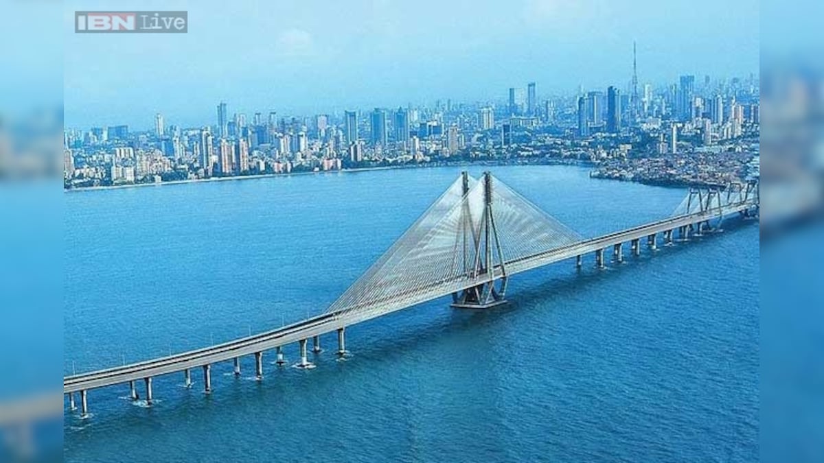 The Ponte de Linhares Bridge in Goa was the longest in the world when