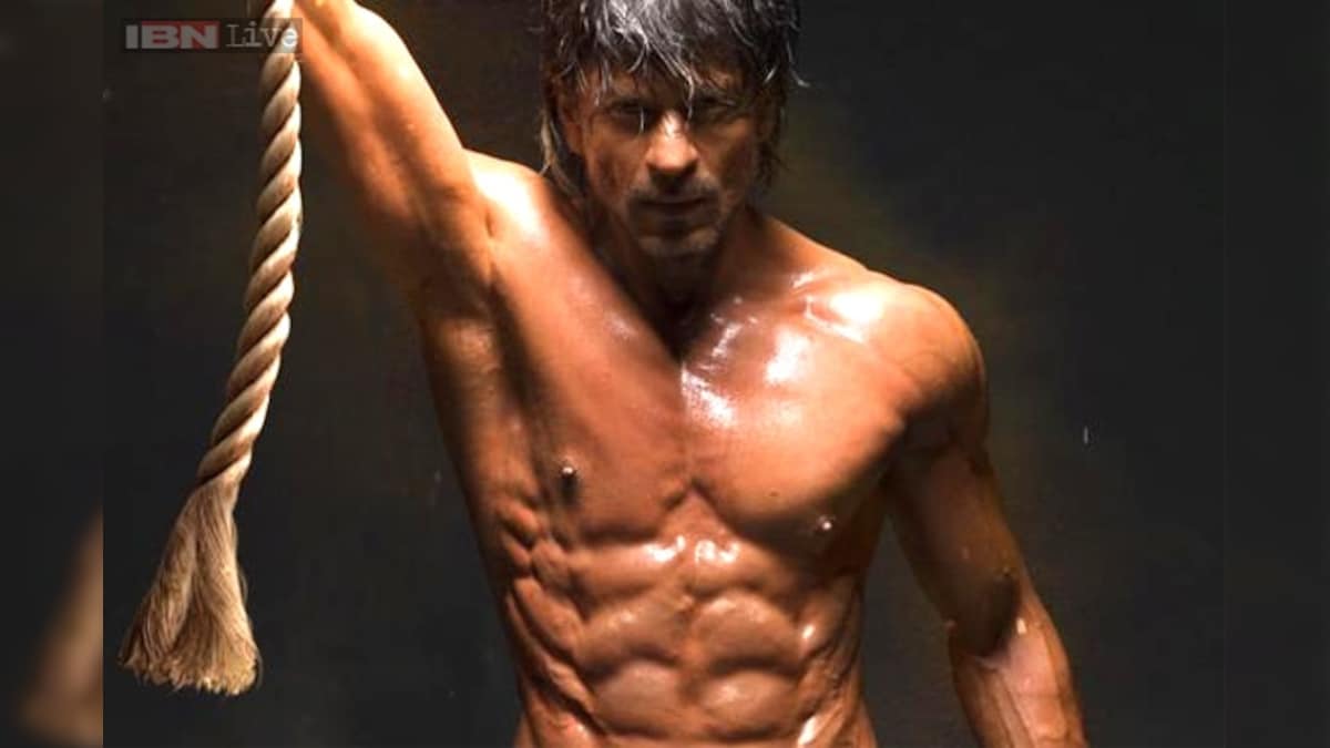 48 Year Old Shah Rukh Khan Shows Off His Newly Sculpted 10 Pack Abs For